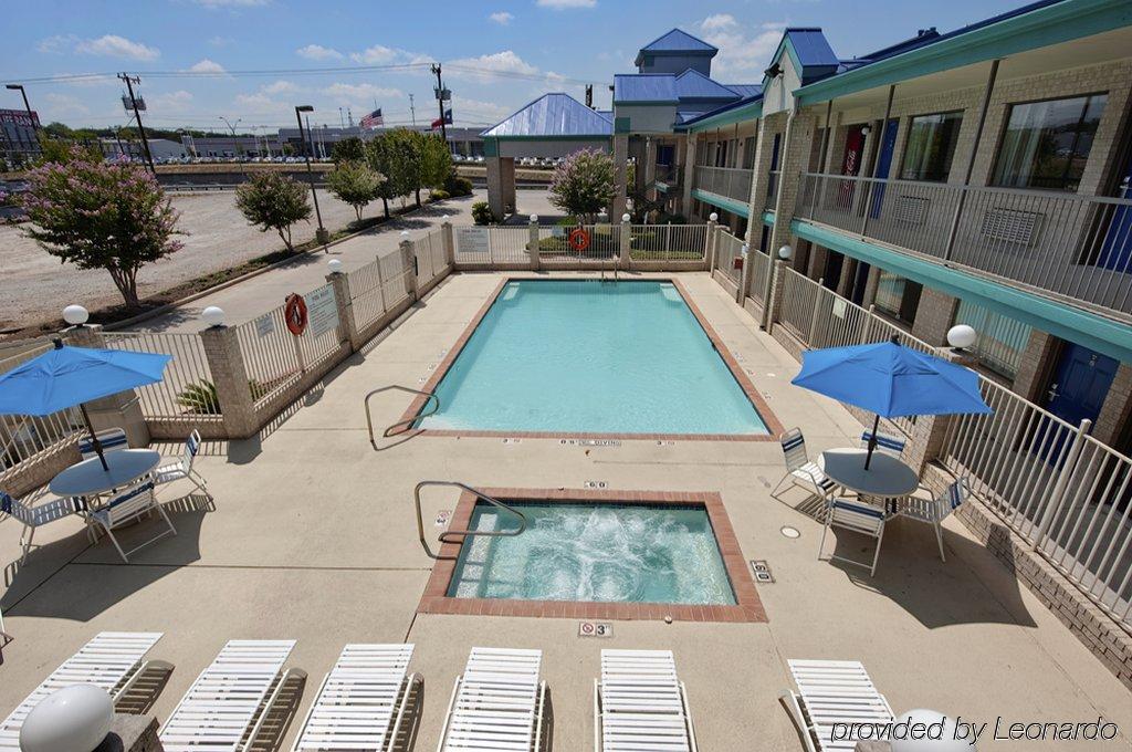 Best Western Garden Inn San Antonio Facilities photo